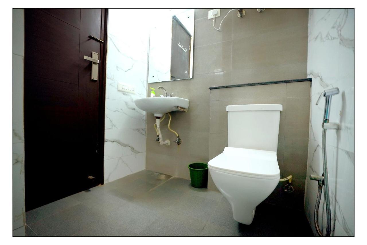 Gupta Residency Near Ajnara Heritage Noida Zewnętrze zdjęcie