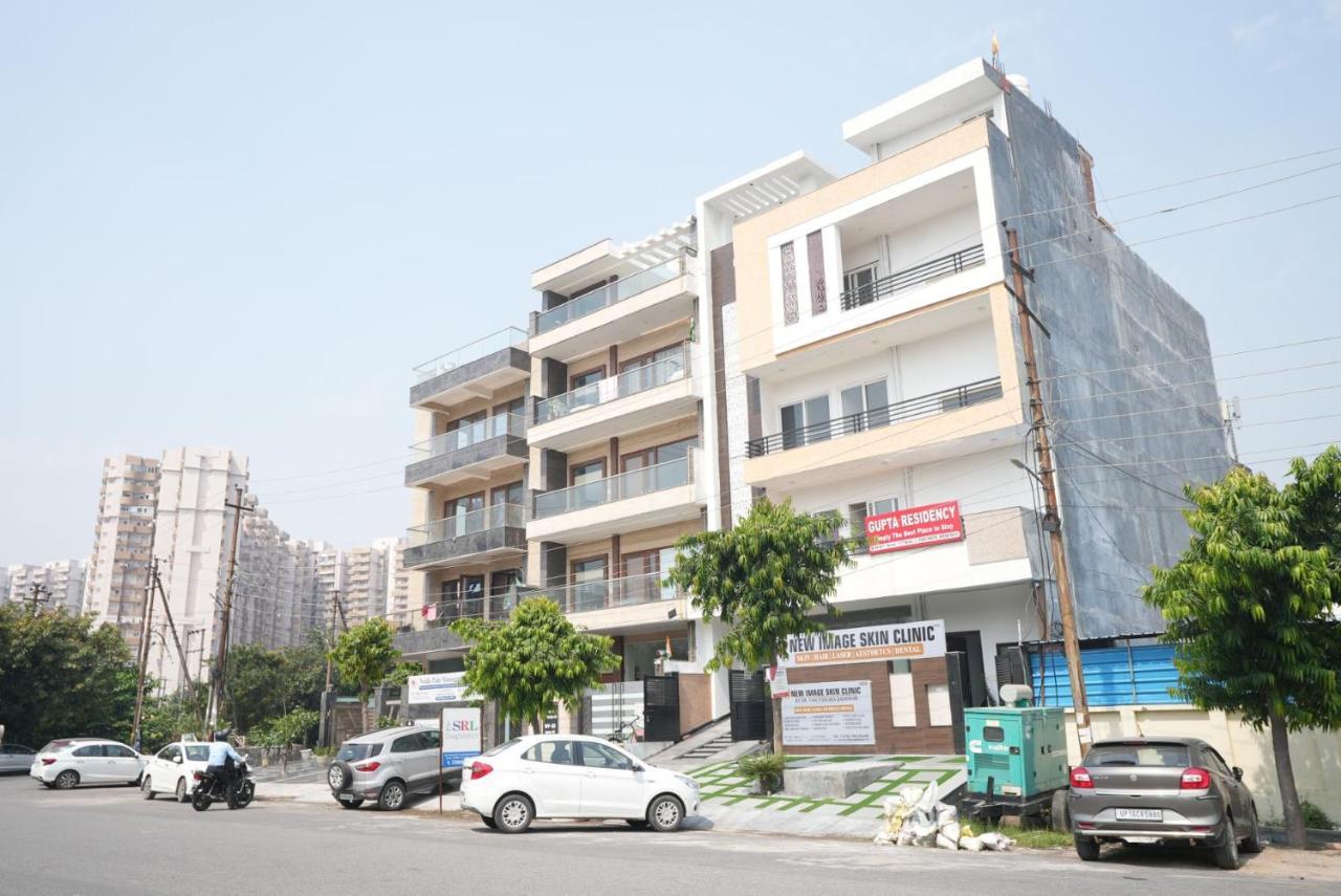 Gupta Residency Near Ajnara Heritage Noida Zewnętrze zdjęcie