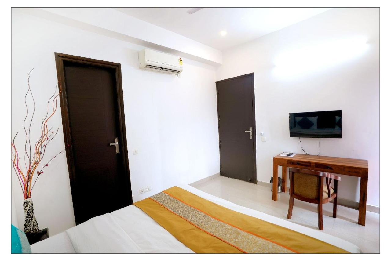 Gupta Residency Near Ajnara Heritage Noida Zewnętrze zdjęcie