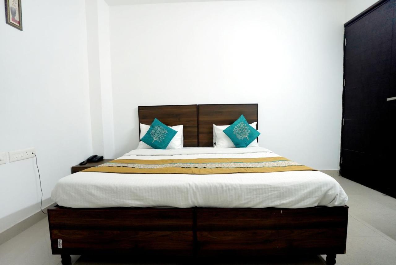 Gupta Residency Near Ajnara Heritage Noida Zewnętrze zdjęcie