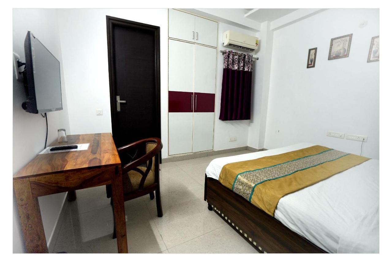 Gupta Residency Near Ajnara Heritage Noida Zewnętrze zdjęcie