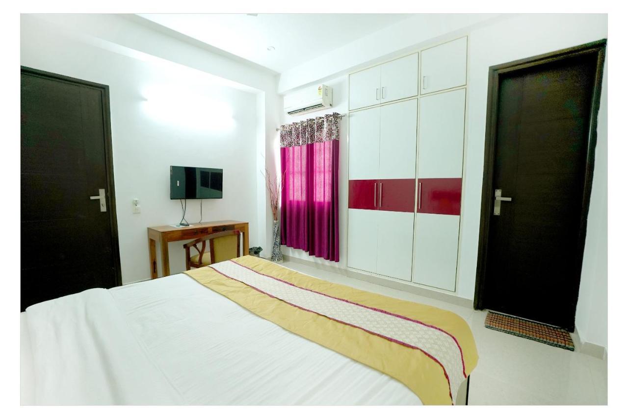 Gupta Residency Near Ajnara Heritage Noida Zewnętrze zdjęcie